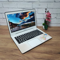 Ноутбук Б/В Lenovo U31-70: 13.3 Full HD Intel Core i5-5200U @2.20GHz 8 GB DDR3 Intel HD Graphics SSD 160Gb