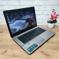 Ноутбук Б/В Asus X73E: 17, Intel Core i3-2310M, 8 GB DDR3, Intel HD Graphics, SSD 128Gb+HDD 500Gb