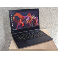 Ноутбук Б/В Toshiba Portege X20W-E:12.5 Full HD сенсорний,Intel Core i5-8350U, 16 GB DDR3,SSD 256Gb