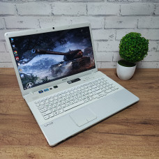 Уцінка!Ноутбук Б/В Sony PCG-91211M: 17 Intel Core i3-2330M 8 GB DDR3 NVIDIA GeForce 410M 1Gb SSD 120Gb