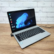 Ноутбук Б/В Fujitsu S937: 13 Full HD Сенсорний, Intel Core i5-7300U, 12 GB DDR4, Intel HD Graphics, SSD 256Gb