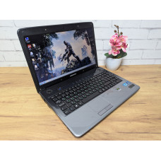 Ноутбук Б/В Medion P6634 Діагональ: 15.6 Intel Core i3-2350M, 8 GB DDR3. NVIDIA GeForce GT630M,HDD 1 Tb