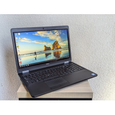 Уцінка!Ноутбук Б/В Dell Latitude E5570:15.6 Full HD сенсорний Intel Core i5-6300U 8 GB DDR4 Intel HD ssd 128Gb