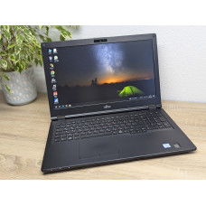 Ноутбук Б/В Fujitsu E459: 15.6 Full HD, Intel Core i5-8250U ,16 GB DDR4, SSD 256Gb