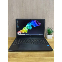 Ноутбук Б/В Fujitsu LifeBook A555 / 15.6 HD (1366x768) / i5-5200U / 8 GB DDR3 / Intel HD Graphics 5500 (2gb) / SSD 256 GB