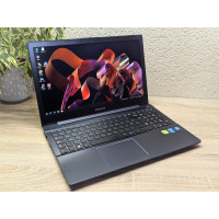 Уцінка!Ноутбук Samsung 870Z:15.6 Full HD,Intel Core i7-4710HQ,16 GB DDR3,NVIDIA GeForce GT 750M 2Gb SSD 256Gb