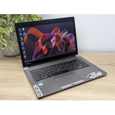 Уцінка!Ноутбук Б/В Toshiba Portege Z30t-C:13 Full HD сенсорний,Intel Core i5-6300U,8 GB DDR3,SSD 256Gb
