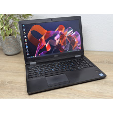 Уцінка!Ноутбук Б/В Dell Latitude E5570:15.6 Full HD Intel Core i5-6300U 8 GB DDR4 Intel HD ssd 256Gb