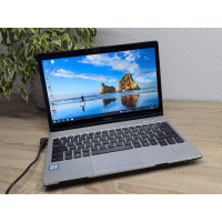 Ноутбук Б/В Fujitsu S937:13 Full HD сенсорний, Intel Core i5-7300U,8 GB DDR4,SSD 128Gb