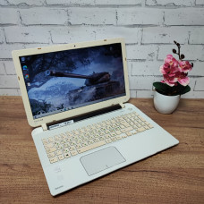 Ноутбук Б/В Toshiba Satellite L50-B-1TX: 15.6, Intel Core i3-4005U, 8 GB DDR3, Intel HD Graphics, SSD 128Gb