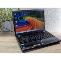 Уцінка без АКБ! Ноутбук Б/В Toshiba Satellite PЗ300:15.6,Intel Mobile Core 2 Duo T6400,4 GB DDR2,SSD 128Gb+Hdd