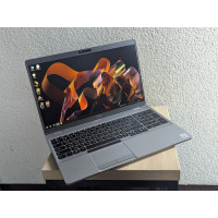 Ноутбук Б/В Dell Latitude 5510: 15.6 Full HD, Intel Core i5-10210U, 16 GB DDR4, Intel UHD Graphics, SSD 256Gb