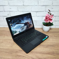 Ноутбук Б/В Dell Latitude E5270: 12 Intel Core i3-6100U 8 GB DDR4 Intel HD Graphics SSD 128Gb