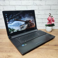 Ноутбук Б/В Asus N73S: 17, Intel Core i7-2630QM, 20 GB DDR3, NVIDIA GeForce GT 540M 1Gb, SSD 512Gb