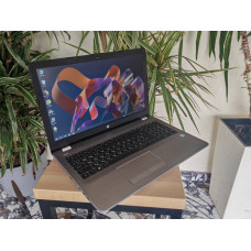 Ноутбук Б/В HP 250 G6 Діагональ: 15.6 Intel Core i3-6006U @2.00GHz 8 GB DDR4 Intel HD Graphics 520 SSD 128Gb
