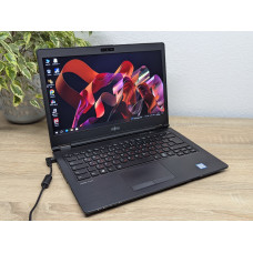 Уцінка!Ноутбук Б/В Fujitsu U747: 14 Full HD,Intel Core i5-6200U,8 GB DDR4,SSD 256Gb