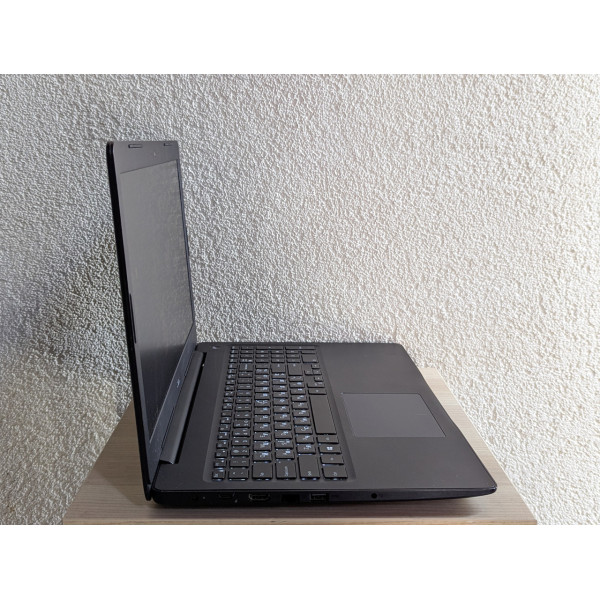 УцінкаНоутбук Б/В Dell Latitude 3590:15 Full HD,Intel Core i5-8250U ,8 GB DDR4,Intel UHD ,SSD 128Gb