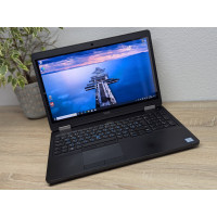 Ноутбук Б/В Dell Latitude E5570:15.6 Full HD сенсорний Intel Core i5-6300U 8 GB DDR4 Intel HD ssd 256Gb