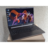 Уцінка!Ноутбук Б/В HP Laptop 15x: 15 Full HD, Intel Core i3-8145U 8 GB DDR4, Intel UHD Graphics, SSD 128Gb