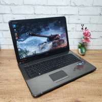 Ноутбук Б/В Dell N7010 Діагональ: 17 Intel Core i5-460M @2.53GHz 8 GB DDR3 AMD Radeon HD 5000 (1Gb) SSD 128Gb
