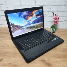 Ноутбук Б/В Medion Akoya P7614 Діагональ: 17 Intel Pentium T4500M @2.30GHz 4 GB DDR2 NVIDIA GeForce G210M