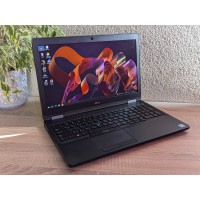 Ноутбук Б/В Dell Latitude E5570:15.6 Full HD Intel Core i5-6300U 8 GB DDR4 Intel HD ssd 128Gb