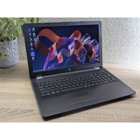 Уцінка!Ноутбук Б/В HP Laptop 15:15.6 Full HD, AMD A9-9420, 8 GB DDR4,AMD Radeon R Graphics 512 Mb,SSD 128Gb