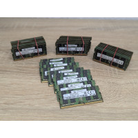 Оперативна пам'ять для ноутбука Samsung SO-DIMM 16 GB DDR4 2400T