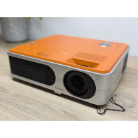 Проєктор Б/К Toshiba TLP-x2000